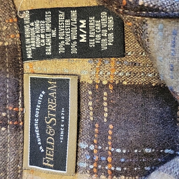 Field and Stream Heavy Flannel Shirt Size M Dark Brown Tan Plaid Outdoors Retro - Picture 4 of 6